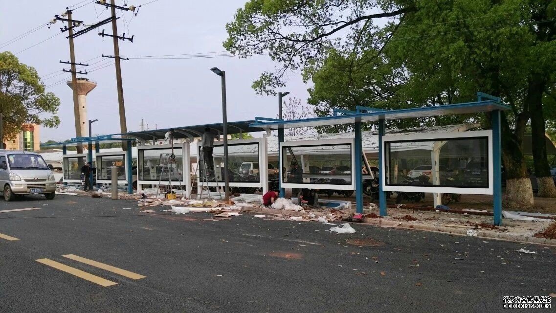 湖南湘潭岳塘區廣告候車亭生產實力/技術參數供應-裕盛設施